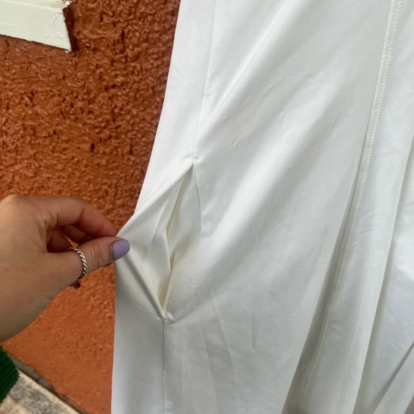 All in Motion Women's Size XXL Tennis Dress White Skorts Lined, Padded Top - Picture 5 of 10